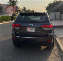 جیپ گراند شیرۆکی